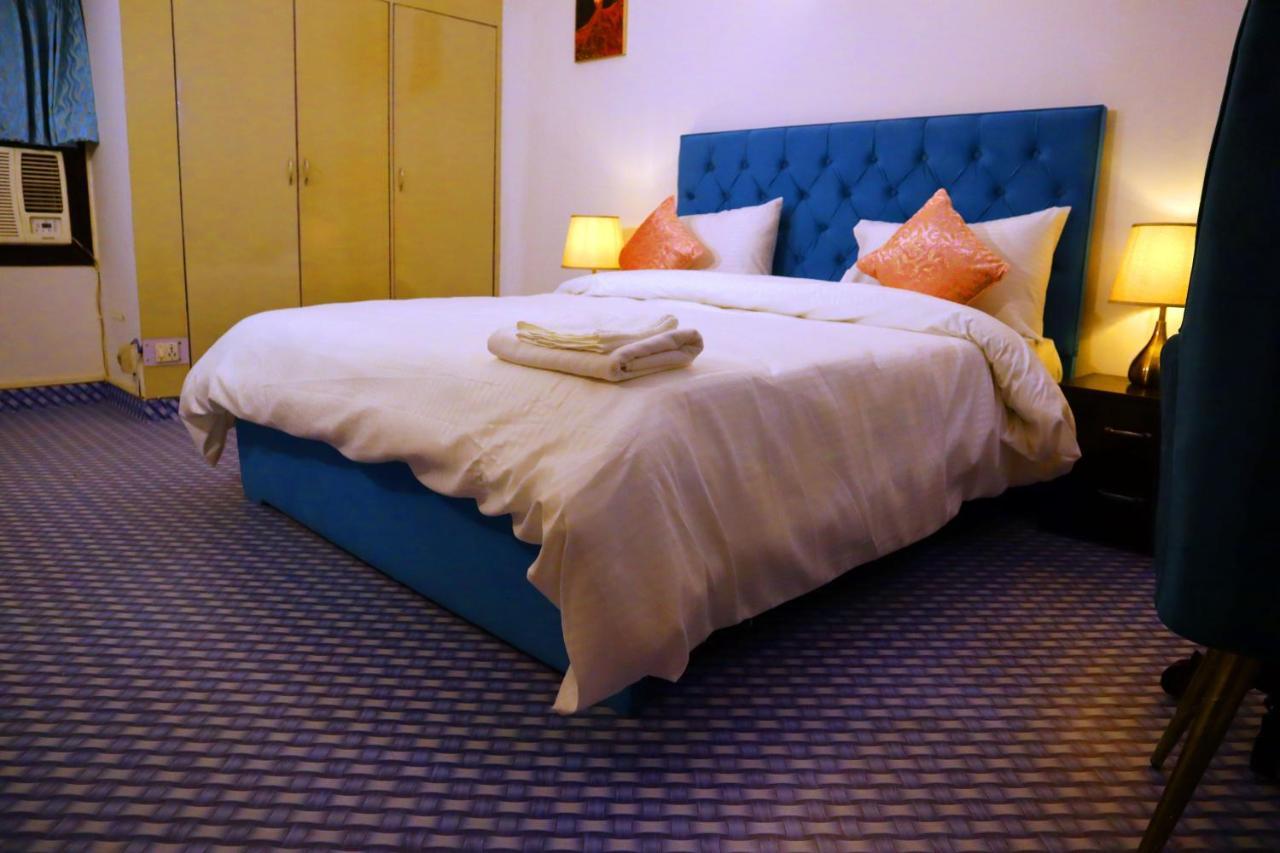 Jay Ally - Boutique Hotel นิวเดลี ภายนอก รูปภาพ