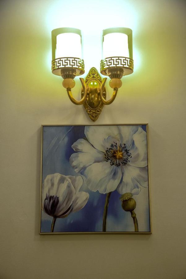 Jay Ally - Boutique Hotel นิวเดลี ภายนอก รูปภาพ